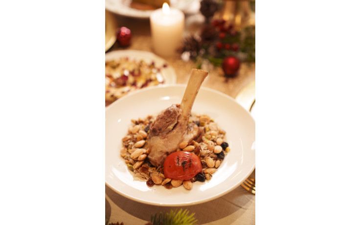 Agneau aux fruits dorés 